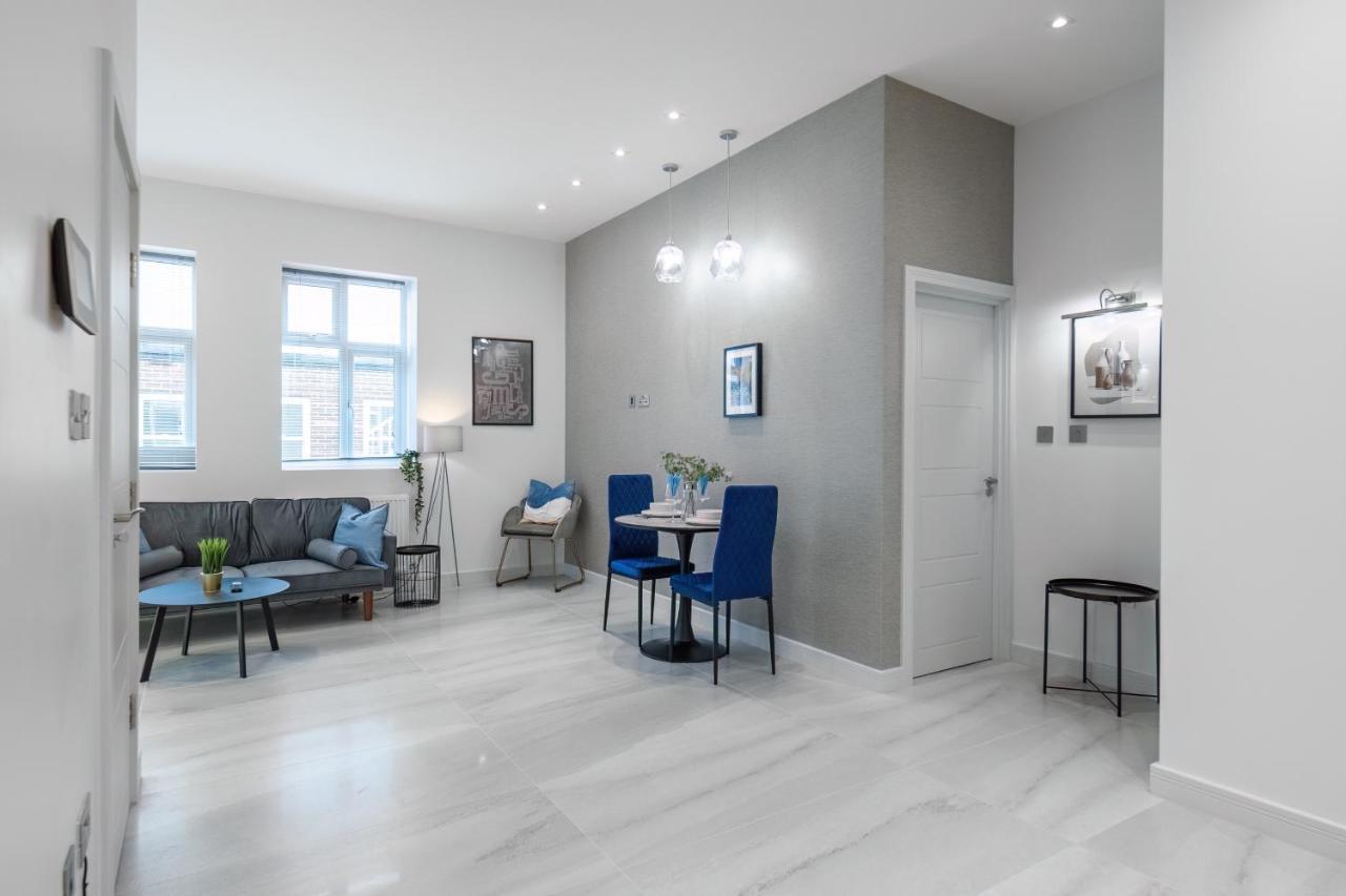 Livestay-Modern & Stylish Apartments In Дидкот Екстериор снимка