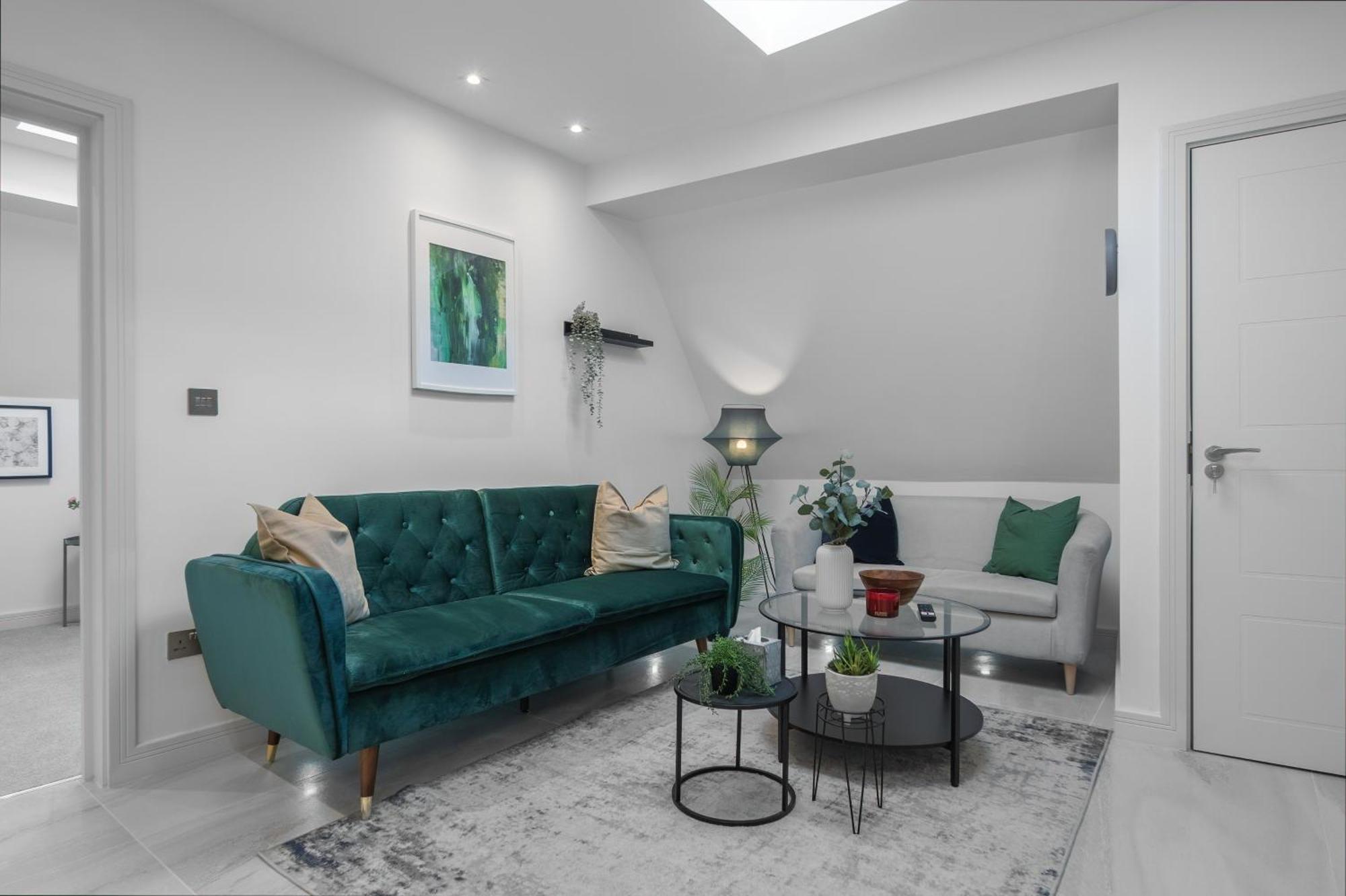 Livestay-Modern & Stylish Apartments In Дидкот Екстериор снимка